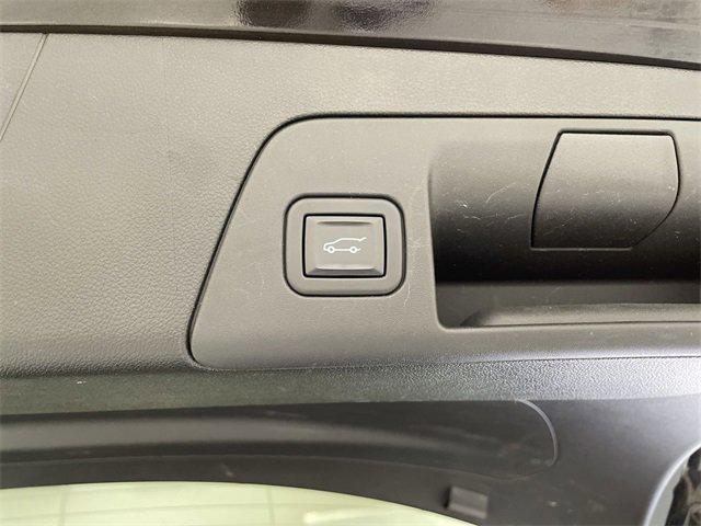 used 2022 Buick Envision car, priced at $24,000