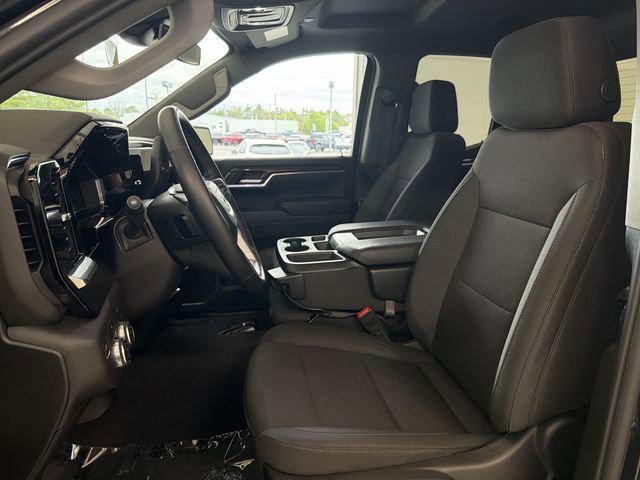 used 2025 GMC Sierra 1500 car, priced at $40,001