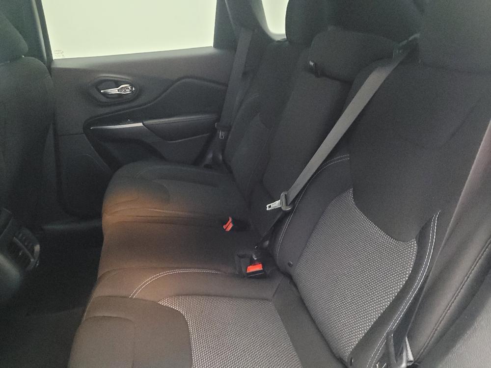 used 2019 Jeep Cherokee car, priced at $16,895