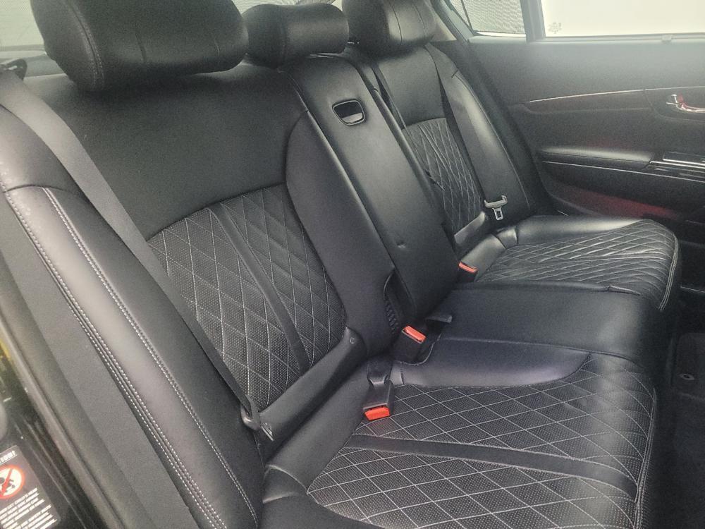 used 2017 Kia K900 car, priced at $19,195