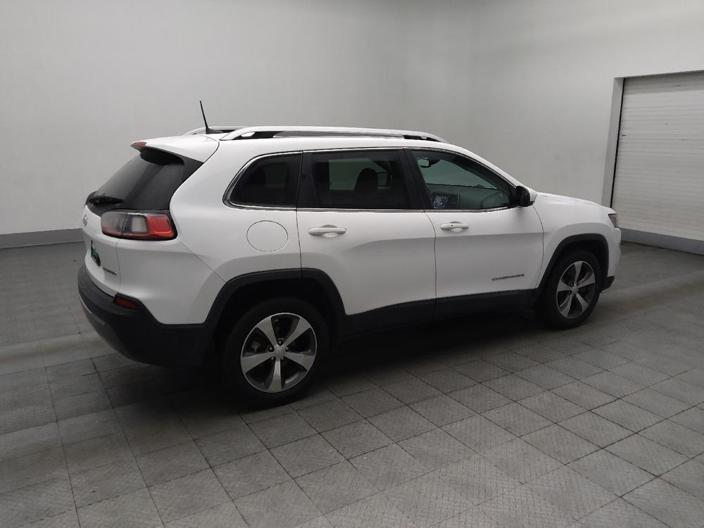 used 2020 Jeep Cherokee car, priced at $15,795