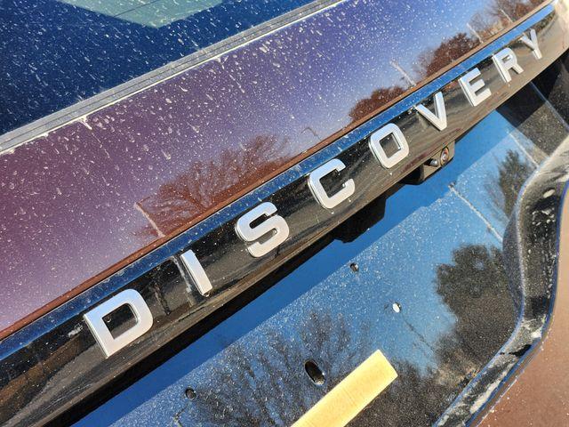 used 2026 Land Rover Discovery car, priced at $78,871
