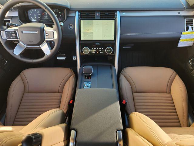 used 2026 Land Rover Discovery car, priced at $78,871