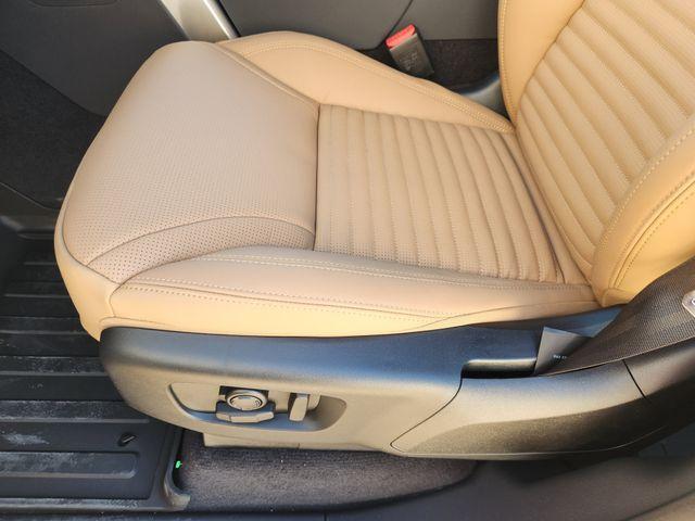 used 2026 Land Rover Discovery car, priced at $78,871