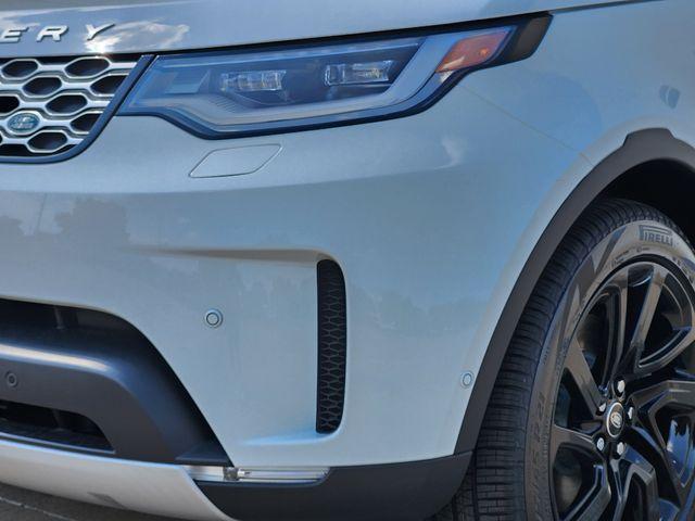 used 2025 Land Rover Discovery car, priced at $71,238