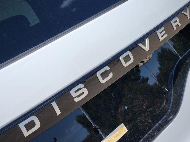 used 2025 Land Rover Discovery car, priced at $71,238