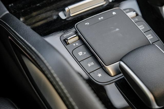 Mercedes-Benz GLE view 38