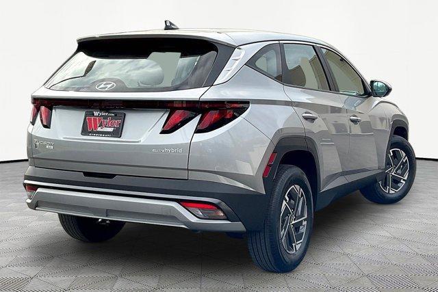 new 2026 Hyundai TUCSON Hybrid car, priced at $33,714