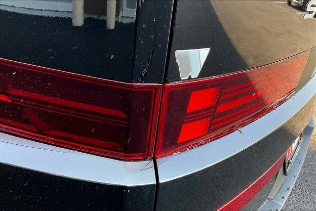 new 2026 Hyundai SANTA FE HEV car, priced at $40,203