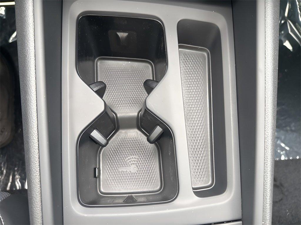 new 2026 Volkswagen Tiguan car, priced at $39,585