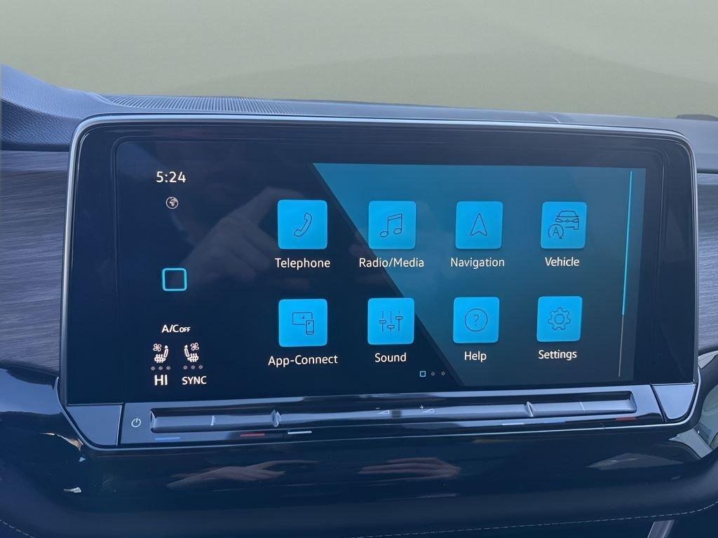 new 2026 Volkswagen Atlas car, priced at $52,201