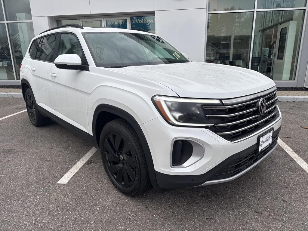 new 2026 Volkswagen Atlas car, priced at $45,886