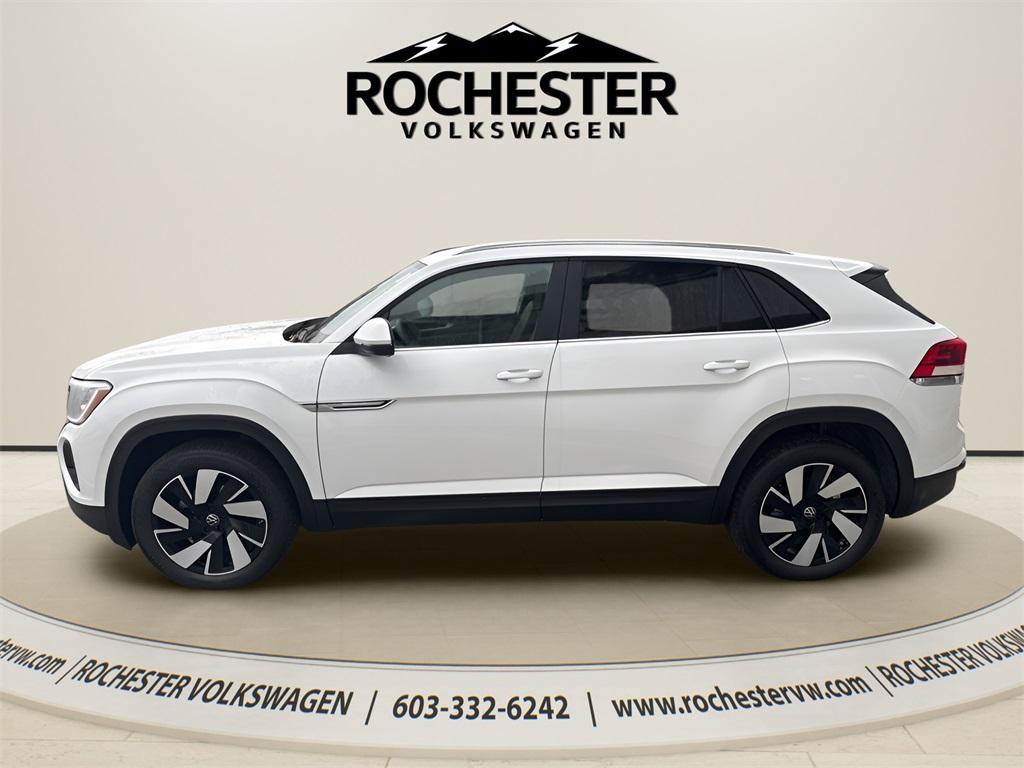new 2026 Volkswagen Atlas Cross Sport car, priced at $44,752