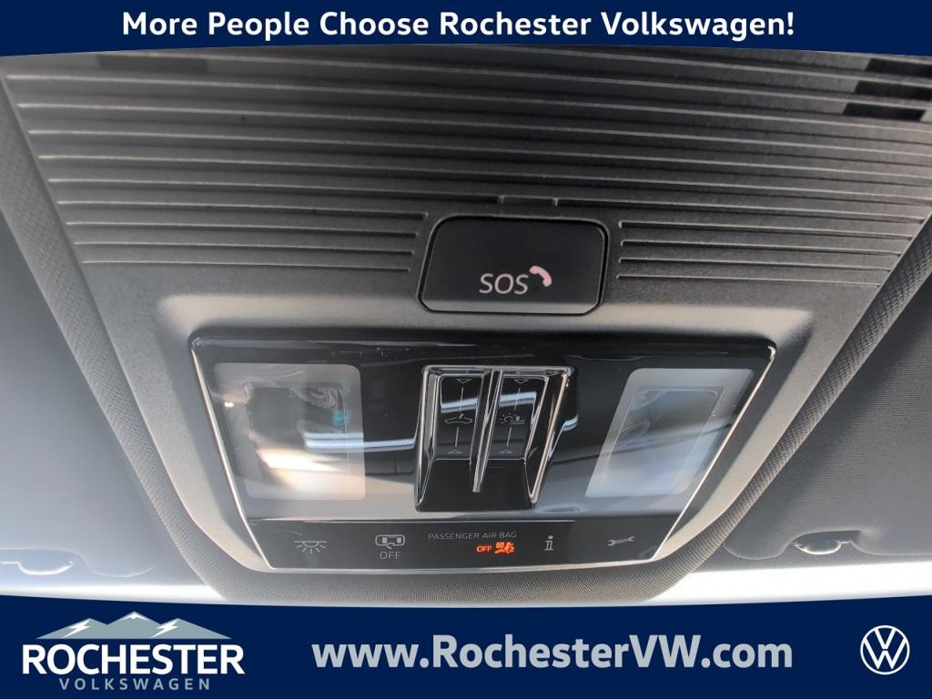 new 2025 Volkswagen Atlas Cross Sport car, priced at $50,121