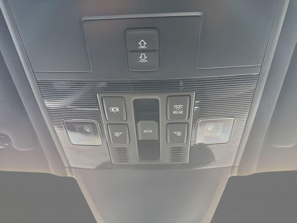 used 2024 Volkswagen Tiguan car, priced at $29,333