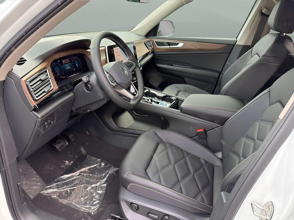 new 2026 Volkswagen Atlas car, priced at $43,756