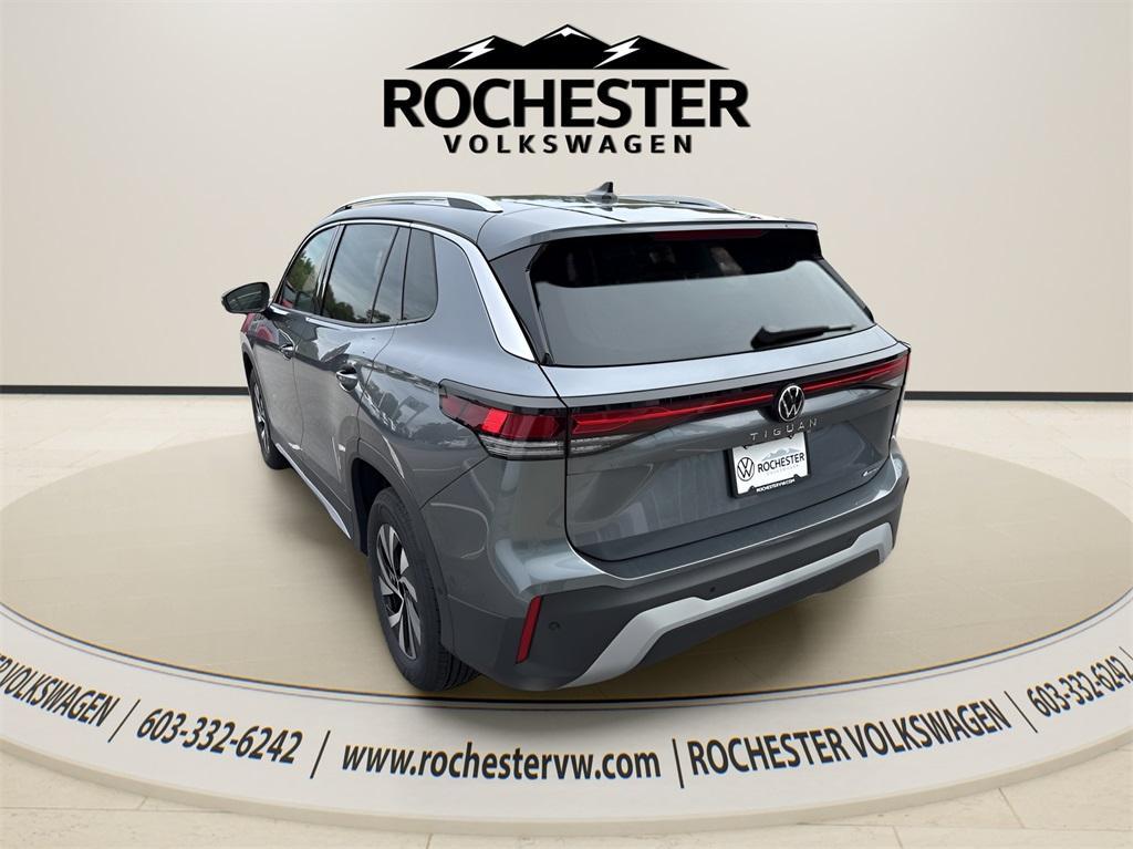 new 2026 Volkswagen Tiguan car, priced at $32,321