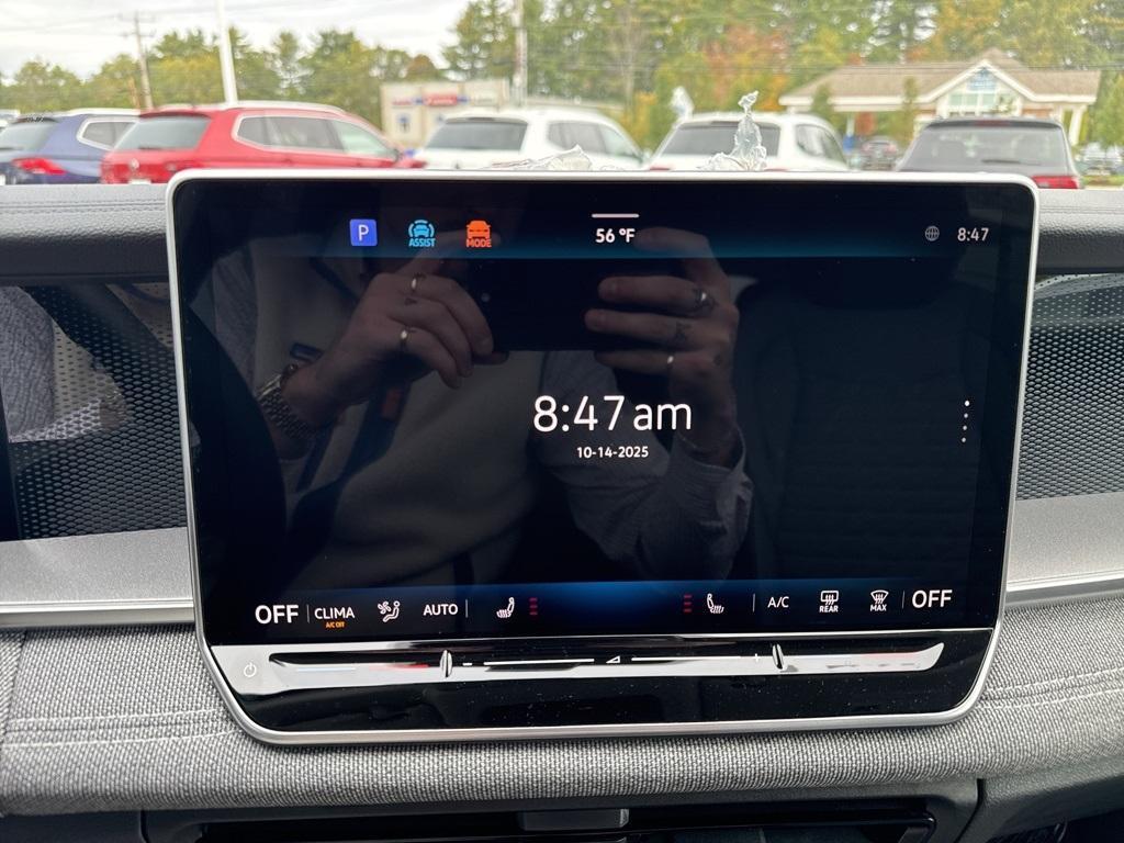 new 2026 Volkswagen Tiguan car, priced at $32,321