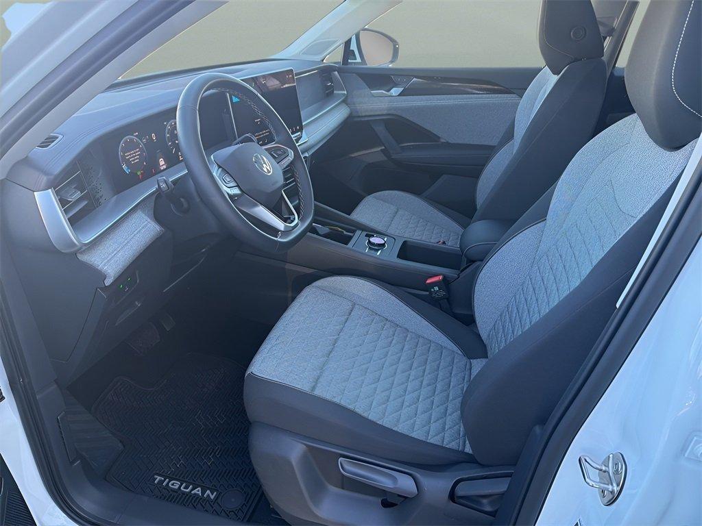 used 2025 Volkswagen Tiguan car, priced at $29,777