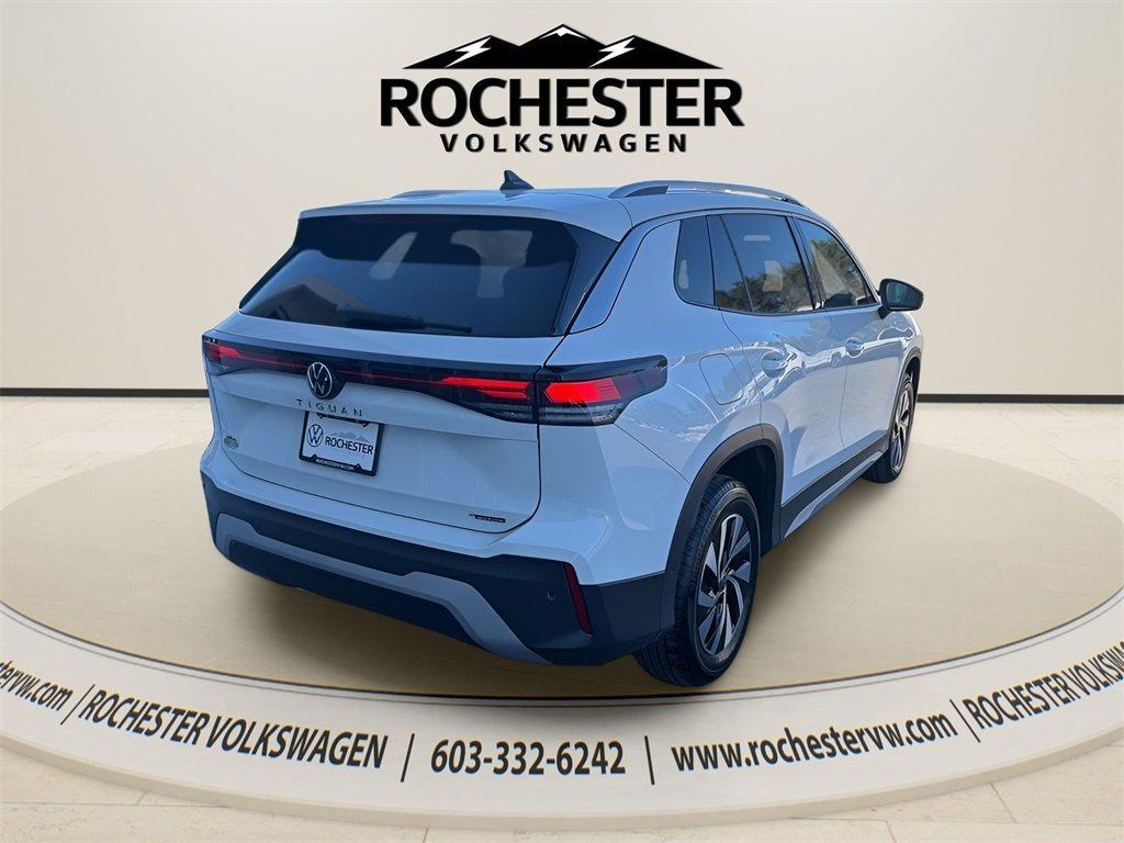 used 2025 Volkswagen Tiguan car, priced at $29,777