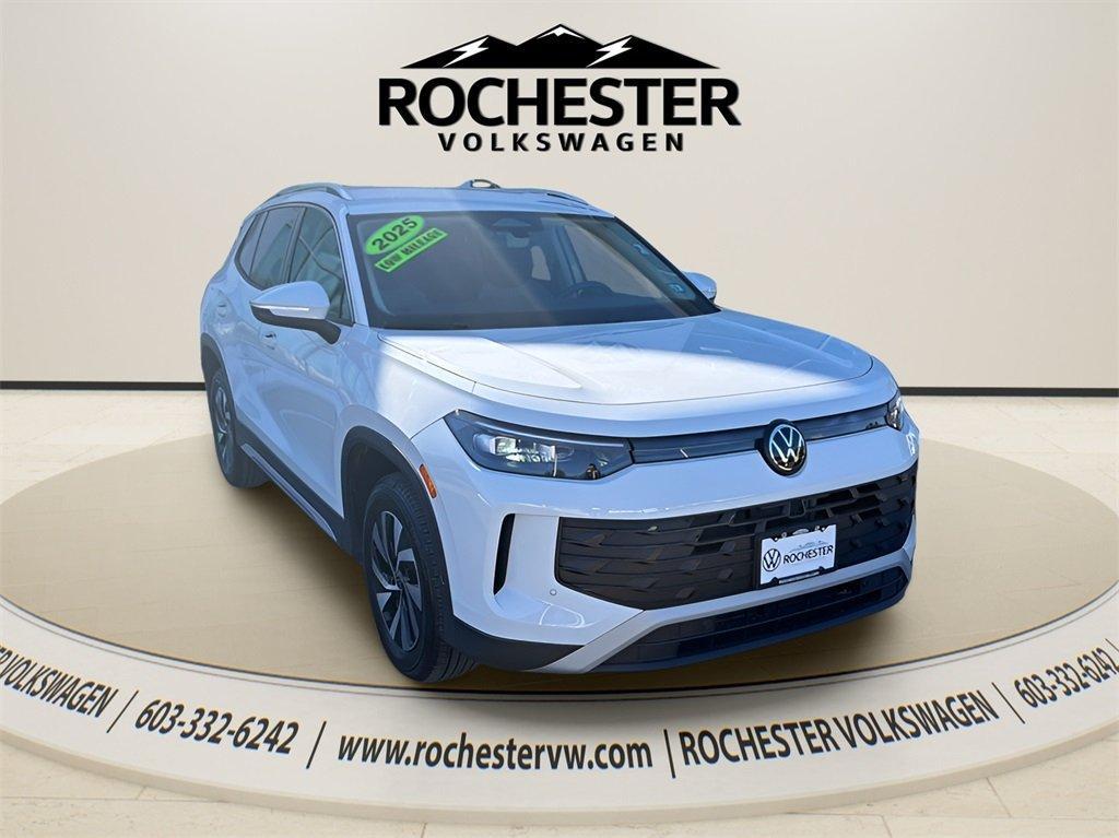 used 2025 Volkswagen Tiguan car, priced at $29,777