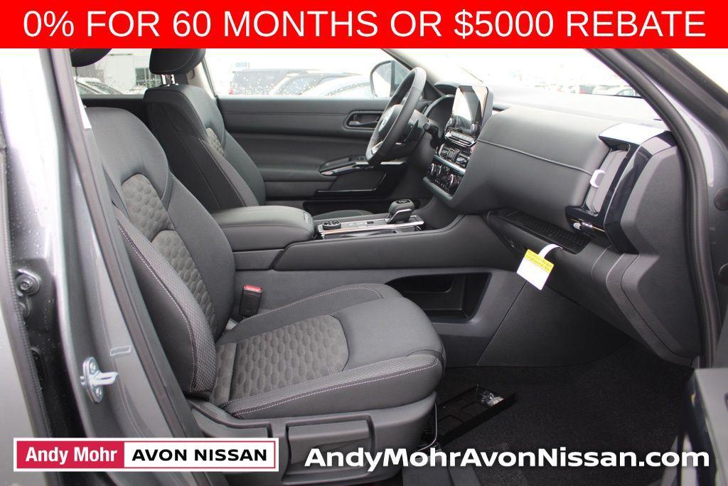 new 2025 Nissan Pathfinder car, priced at $34,432