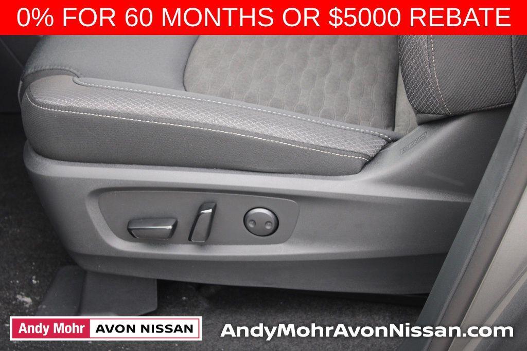 new 2025 Nissan Pathfinder car, priced at $34,432