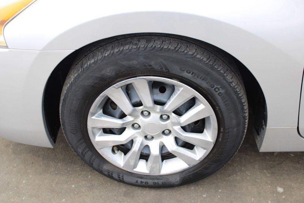 used 2015 Nissan Altima car, priced at $8,888