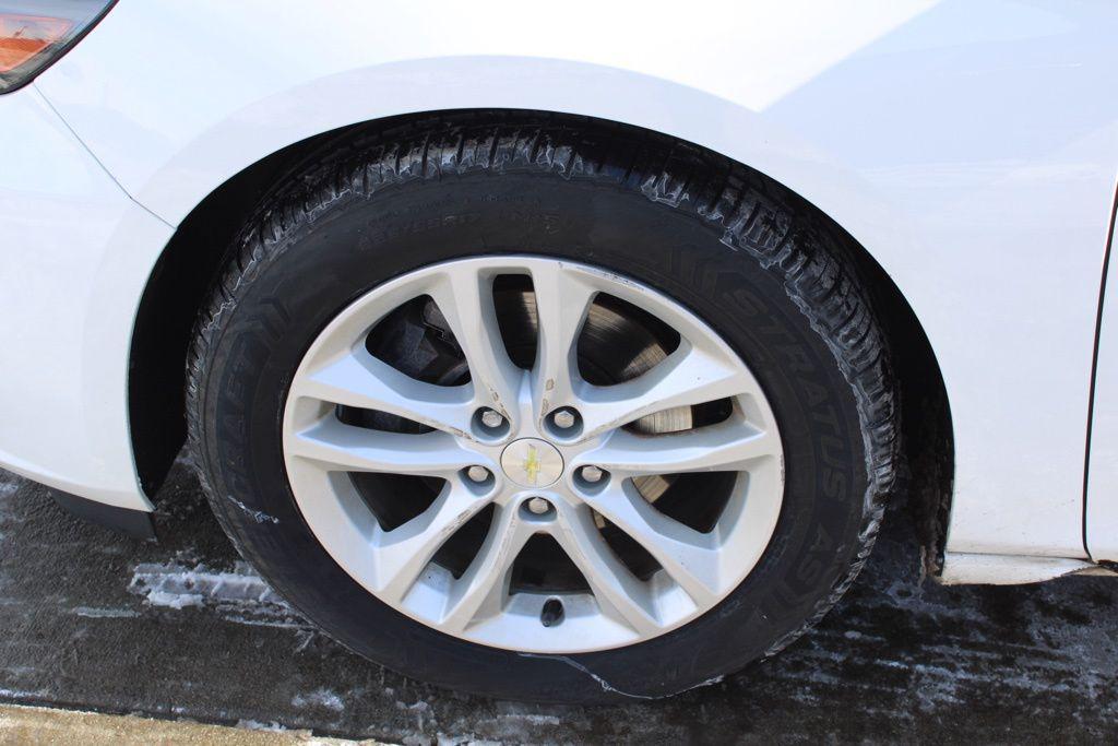 used 2017 Chevrolet Malibu car, priced at $7,500