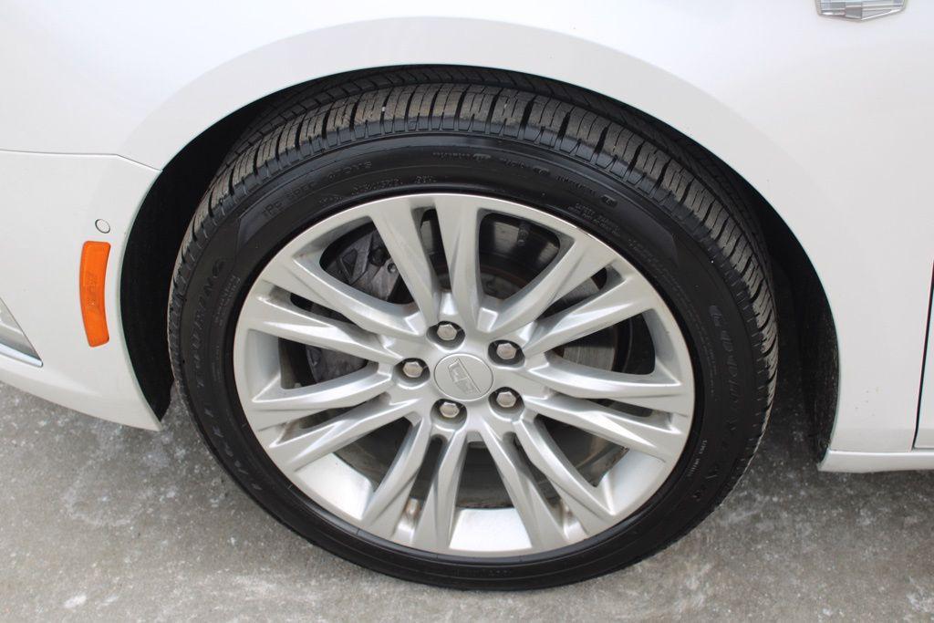 used 2018 Cadillac XTS car, priced at $10,750