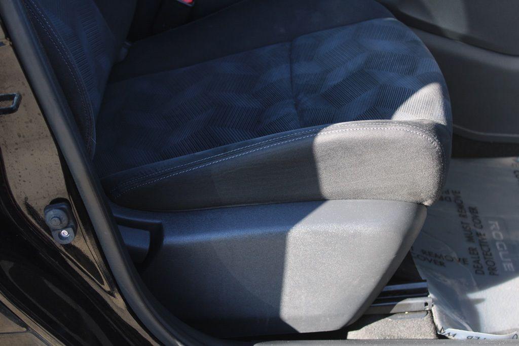 used 2015 Nissan Rogue car, priced at $10,750