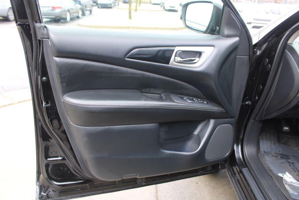 used 2019 Nissan Pathfinder car, priced at $9,961