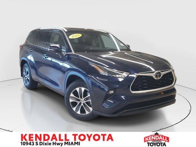 used 2022 Toyota Highlander car, priced at $30,591