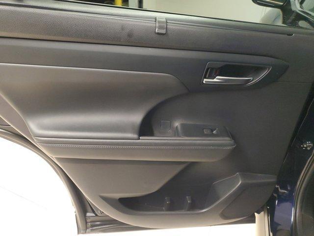 used 2022 Toyota Highlander car, priced at $30,591