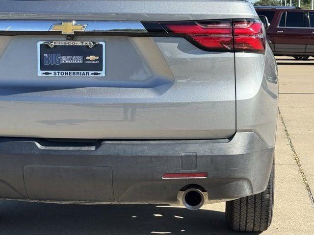 used 2023 Chevrolet Traverse car, priced at $27,500