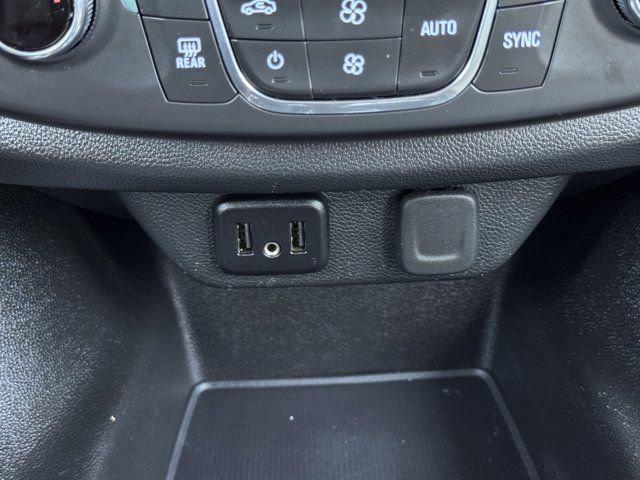 used 2023 Chevrolet Traverse car, priced at $27,500