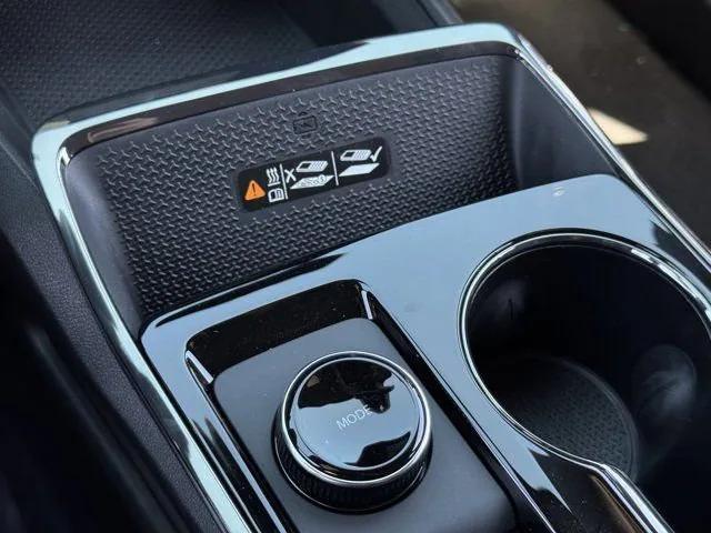 new 2026 Chevrolet Equinox car, priced at $28,492