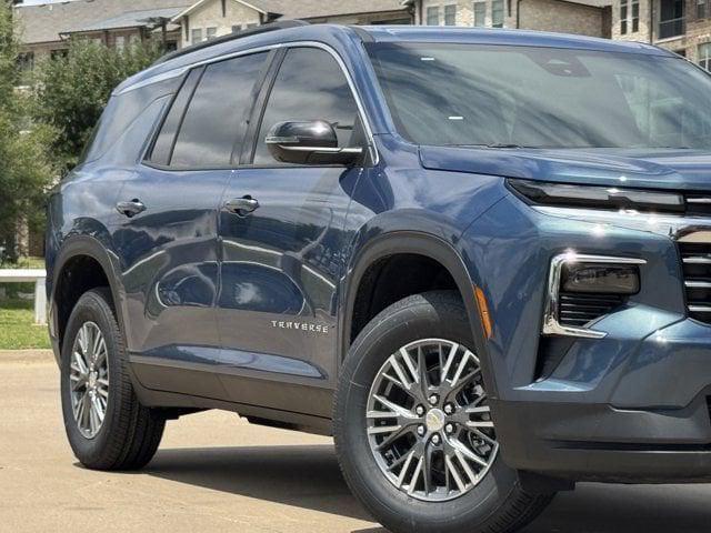 new 2026 Chevrolet Traverse car, priced at $37,367