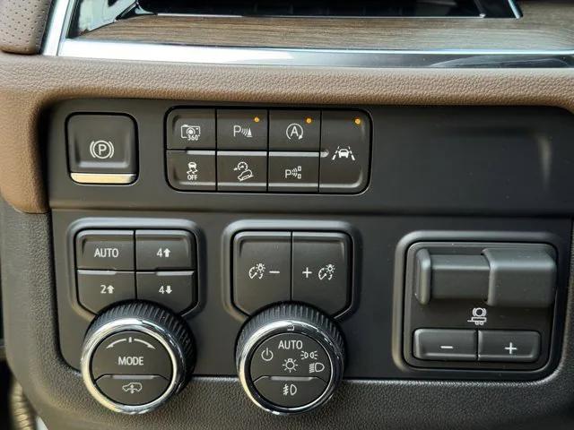 new 2026 Chevrolet Suburban car, priced at $91,618