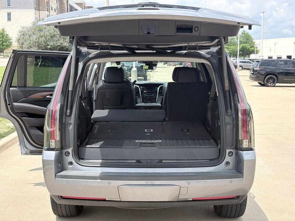 used 2020 Cadillac Escalade car, priced at $36,550