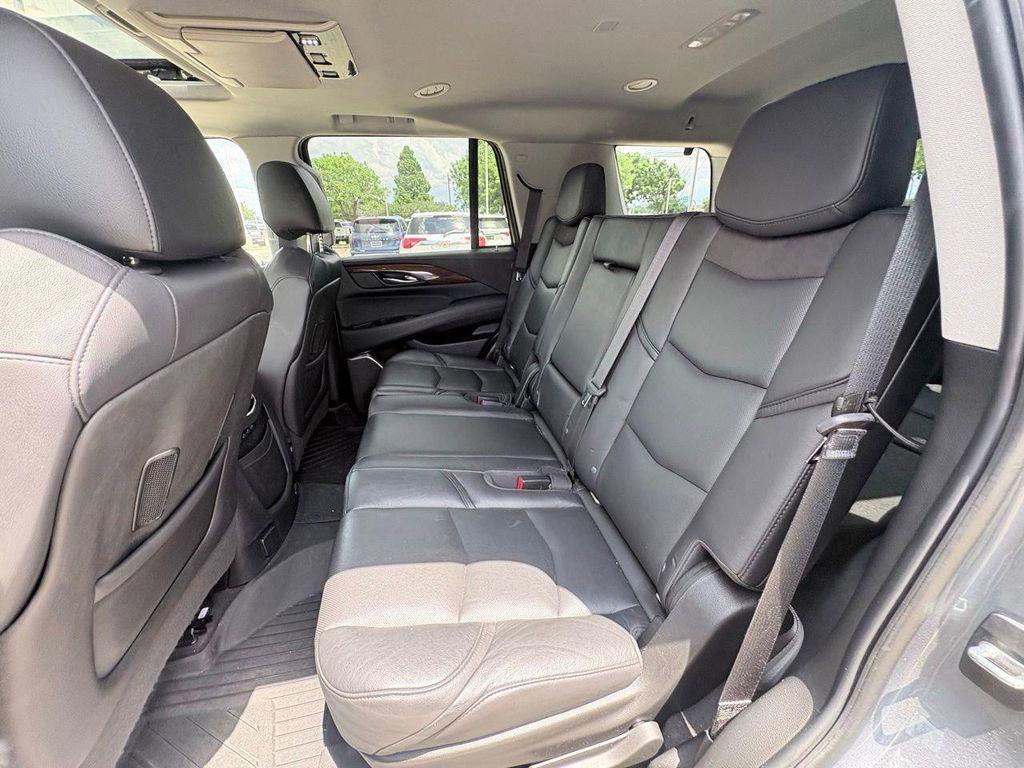 used 2020 Cadillac Escalade car, priced at $36,550