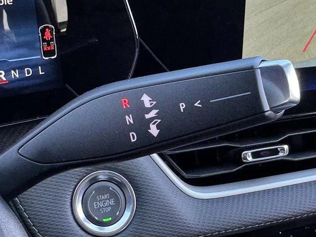 new 2026 Chevrolet Equinox car, priced at $24,020