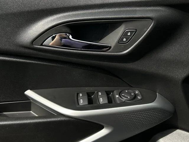 new 2026 Chevrolet Trax car, priced at $25,342