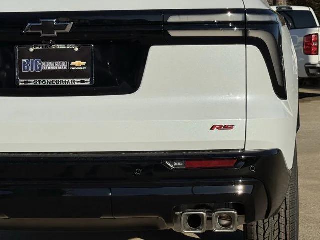 new 2026 Chevrolet Traverse car, priced at $53,811