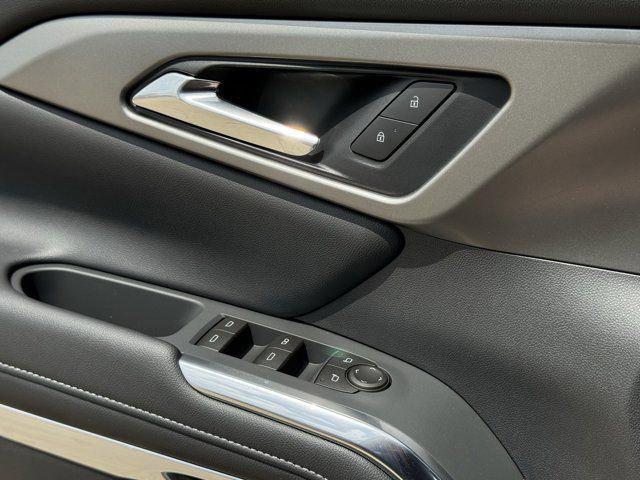 new 2026 Chevrolet Traverse car, priced at $39,263