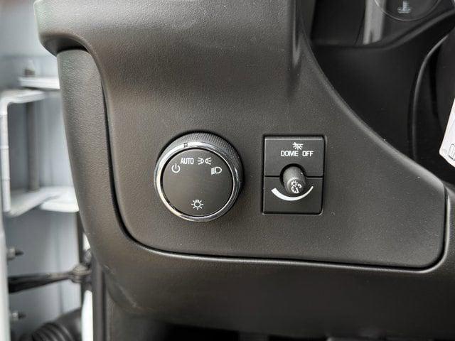 new 2026 Chevrolet Express 2500 car