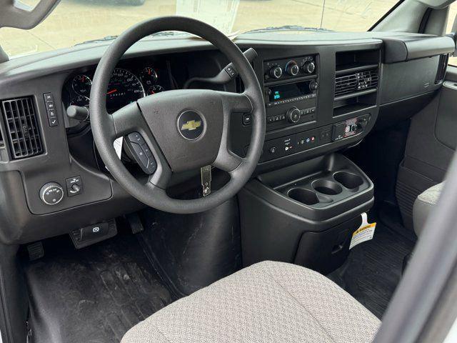 new 2026 Chevrolet Express 2500 car