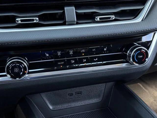 new 2026 Chevrolet Equinox car, priced at $24,020