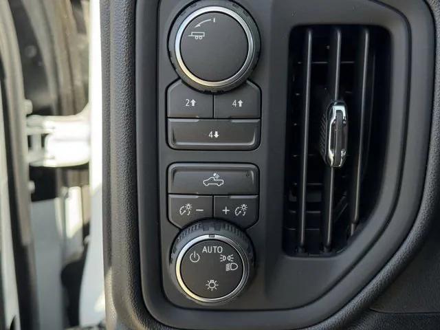 new 2026 Chevrolet Silverado 3500 car