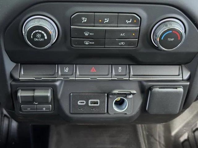 new 2026 Chevrolet Silverado 3500 car